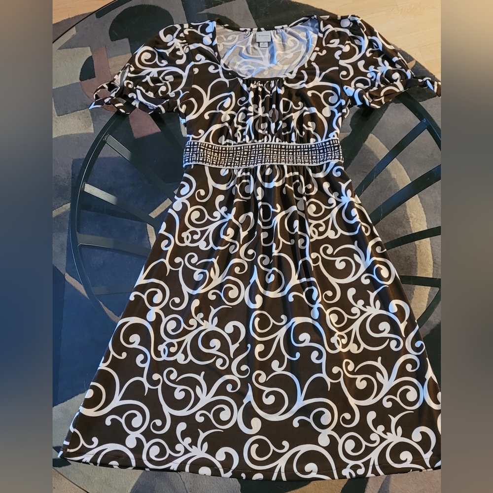 Merona Midi Dress ❤️